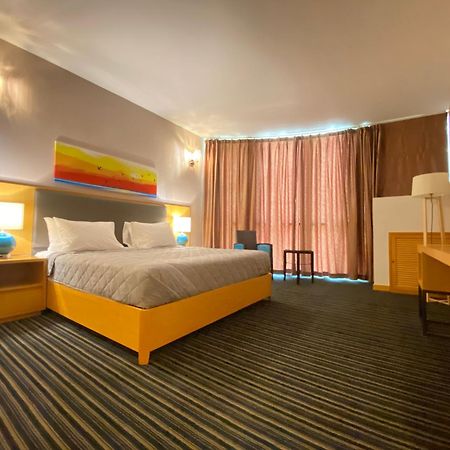 Galaxy Hotel 圣彼得堡 外观 照片